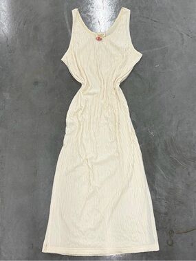 Vintage Victoria's Secret 80s Cream cottagecore coquette robe & slip dress set